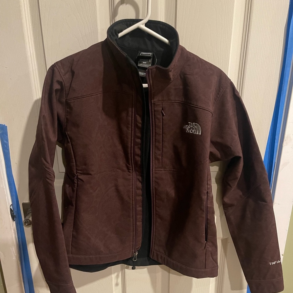 Used!!!!!!!! North Face TNF APEX Jacket size Medium
